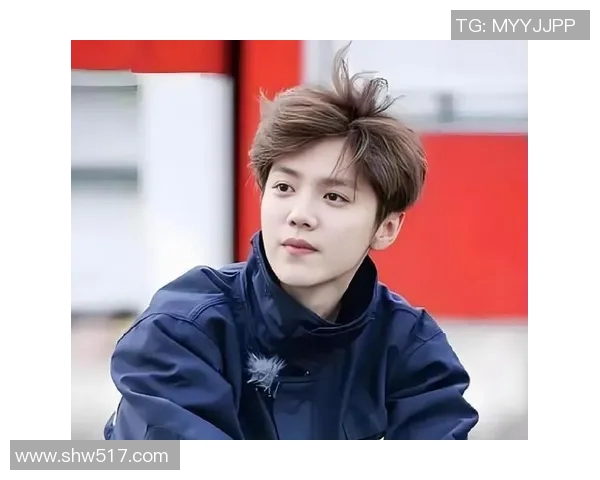 鹿晗心目中的足球偶像是谁他对这位明星的喜爱之情如何展现